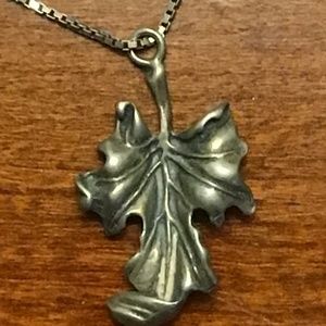 Silver 925 leaf necklace vintage